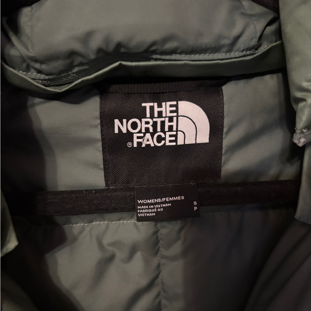 The North Face | Acropolis Down Parka Laurel Wreath Green - Picture 12 of 16